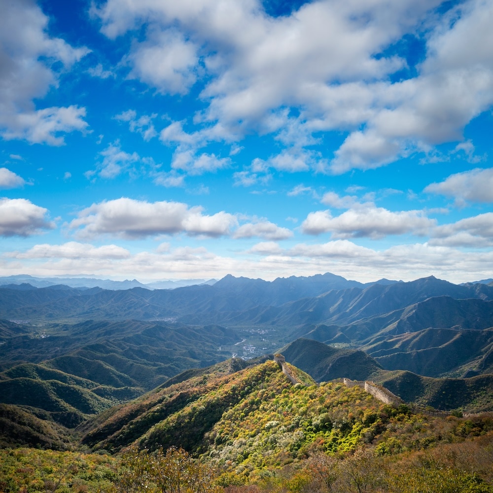 Photo of hilly, mountainous landscape