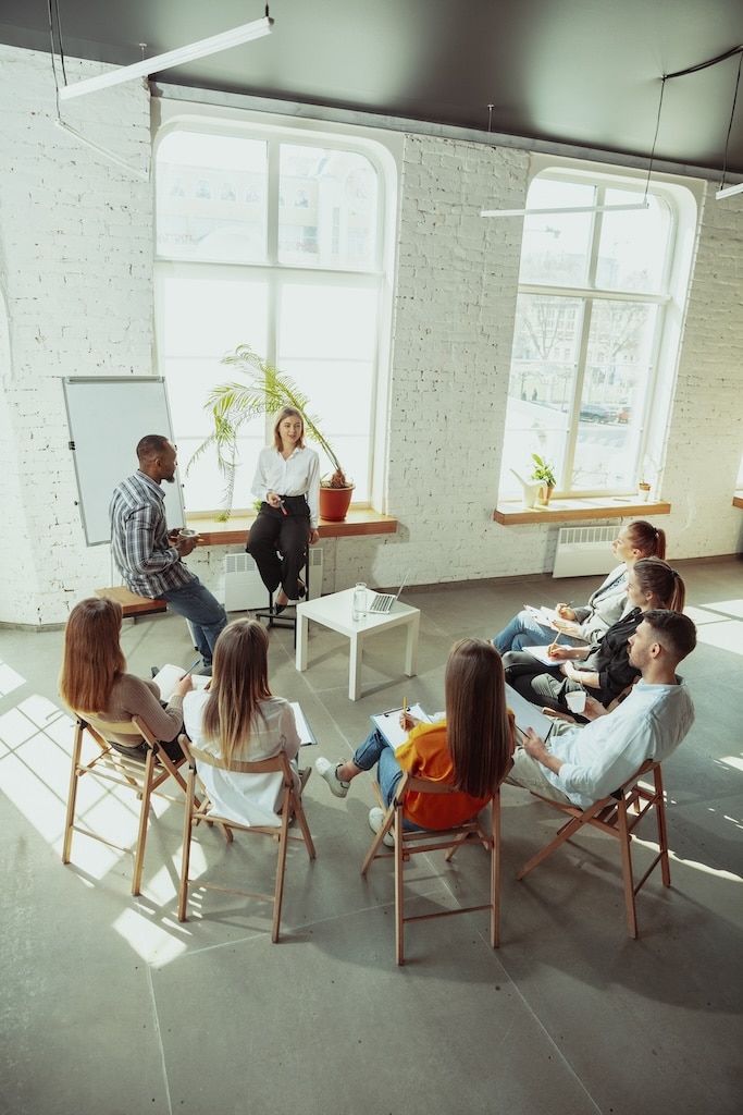 Female therapist conducting group session during residential treatment for BPD in California